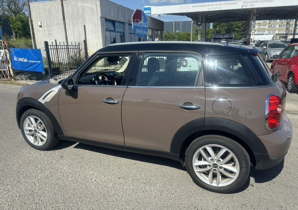 MINI Countryman cena 34900 przebieg: 197000, rok produkcji 2010 z Zbąszyń małe 379